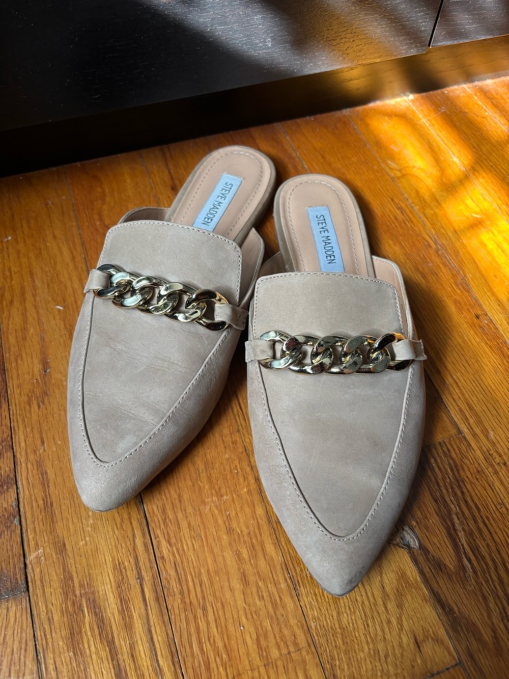 Steve Madden Taupe Suede Pointed Toe Slide Mules with Gold Chain